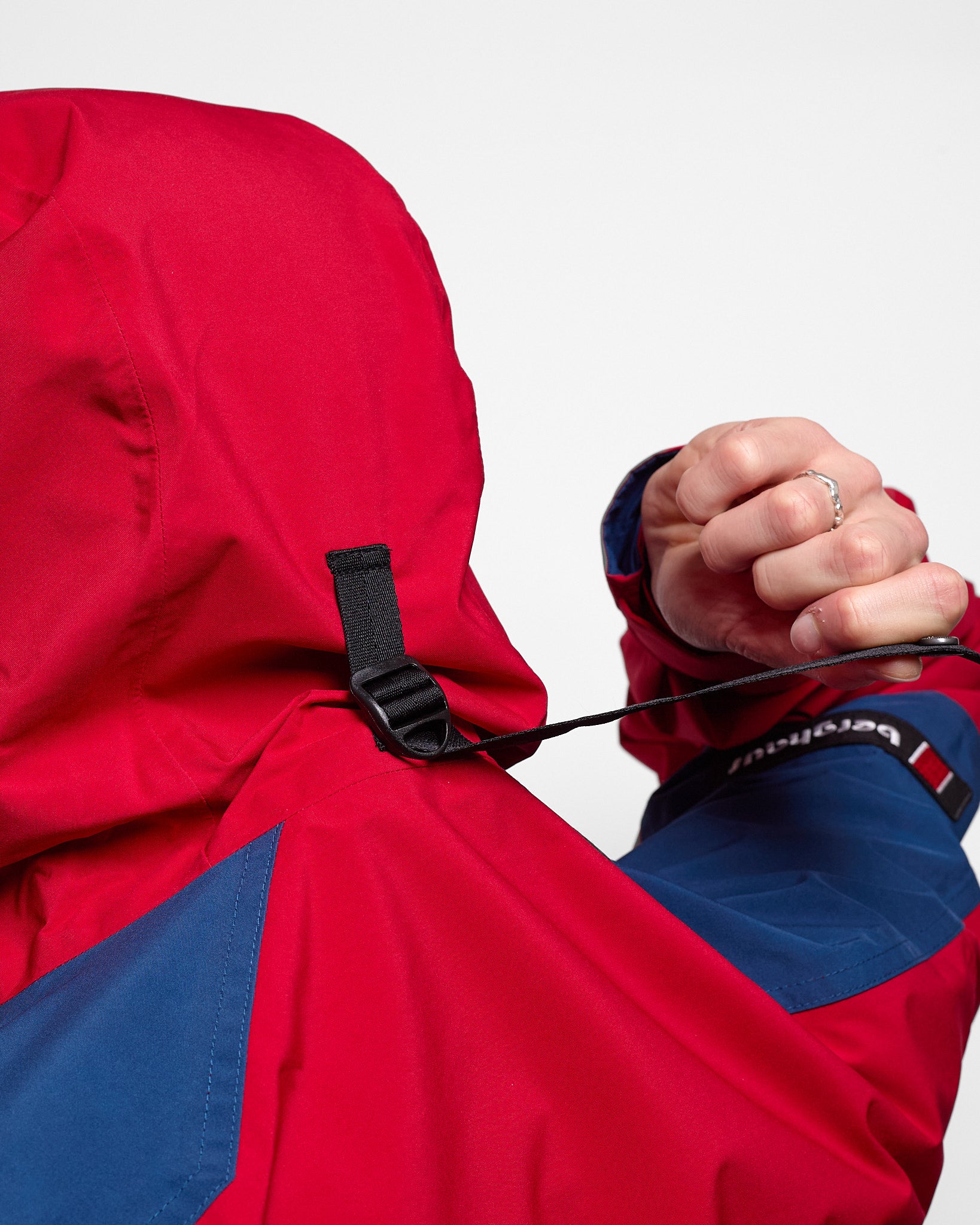 Meru Mountain Gore-Tex Jacket in Red/Blue ~ Windthrow