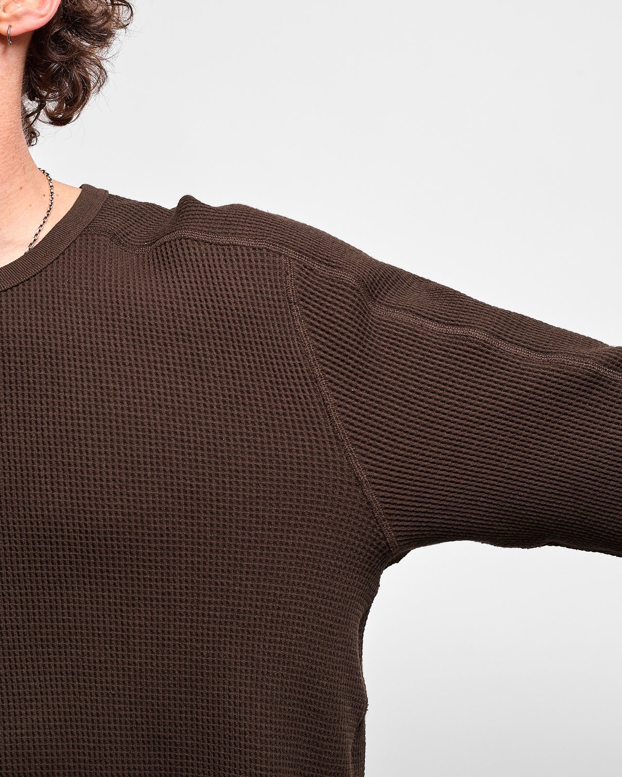 Long Sleeve Waffle Tee in Umber