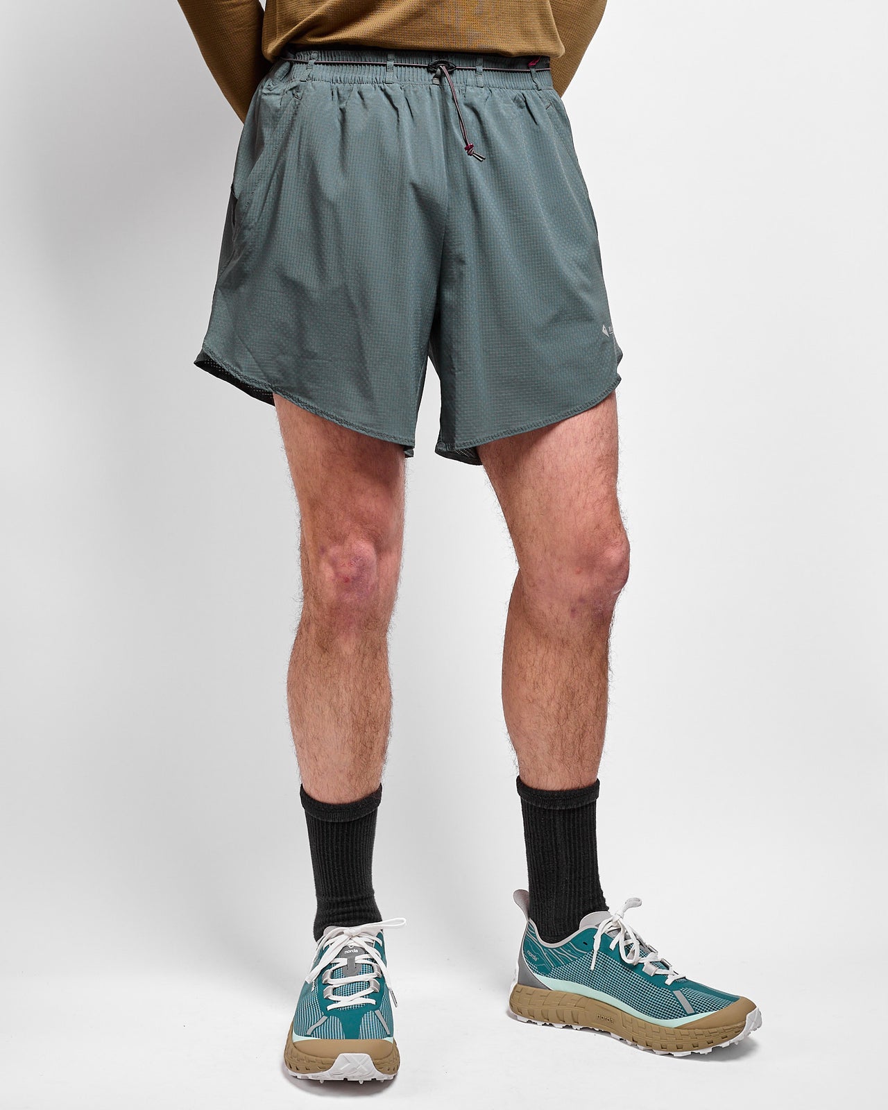 M's Diser Shorts in Dark Teal