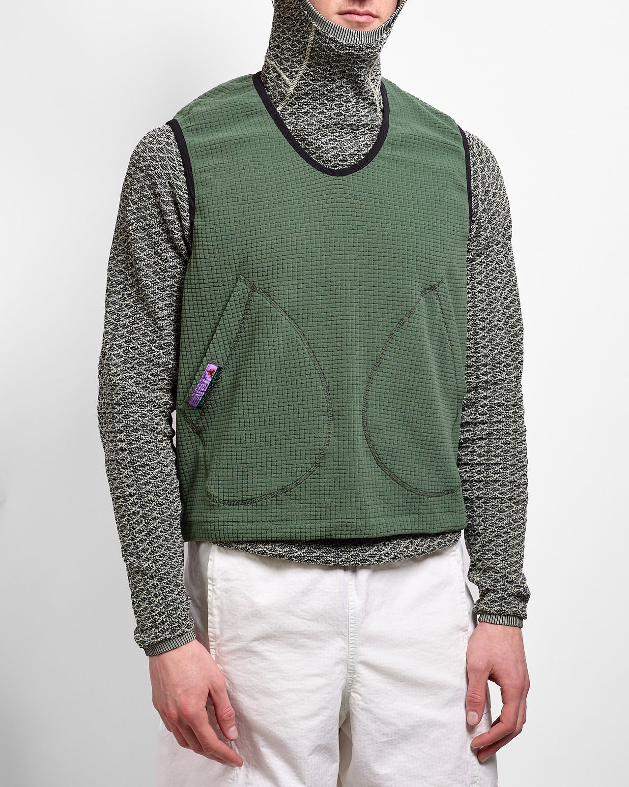 Samanto Grid Vest in Lichen Green