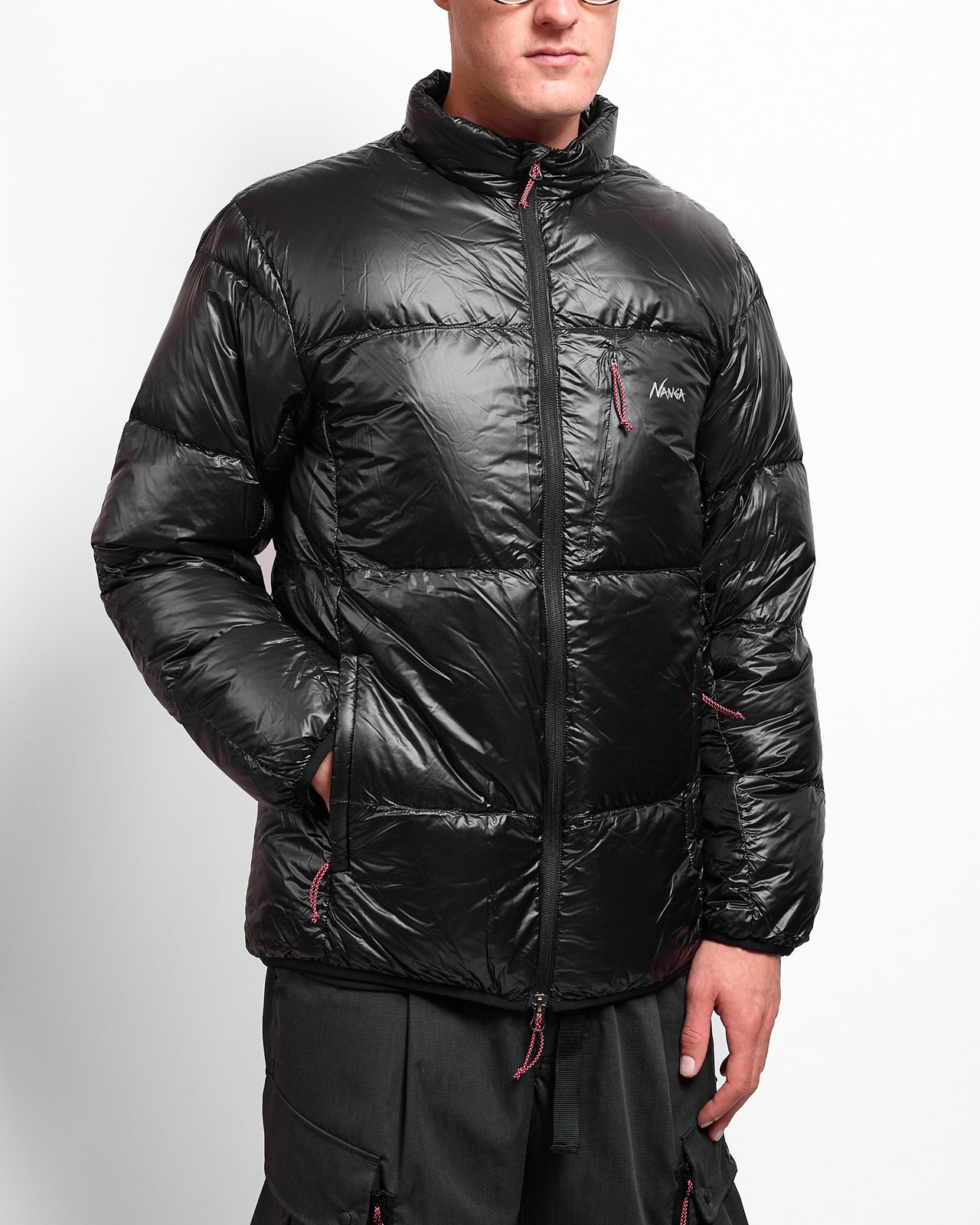 Mountain Lodge Down Jacket in Black