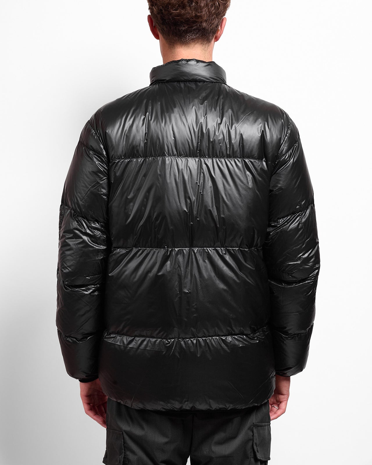 Mountain Lodge Down Jacket in Black