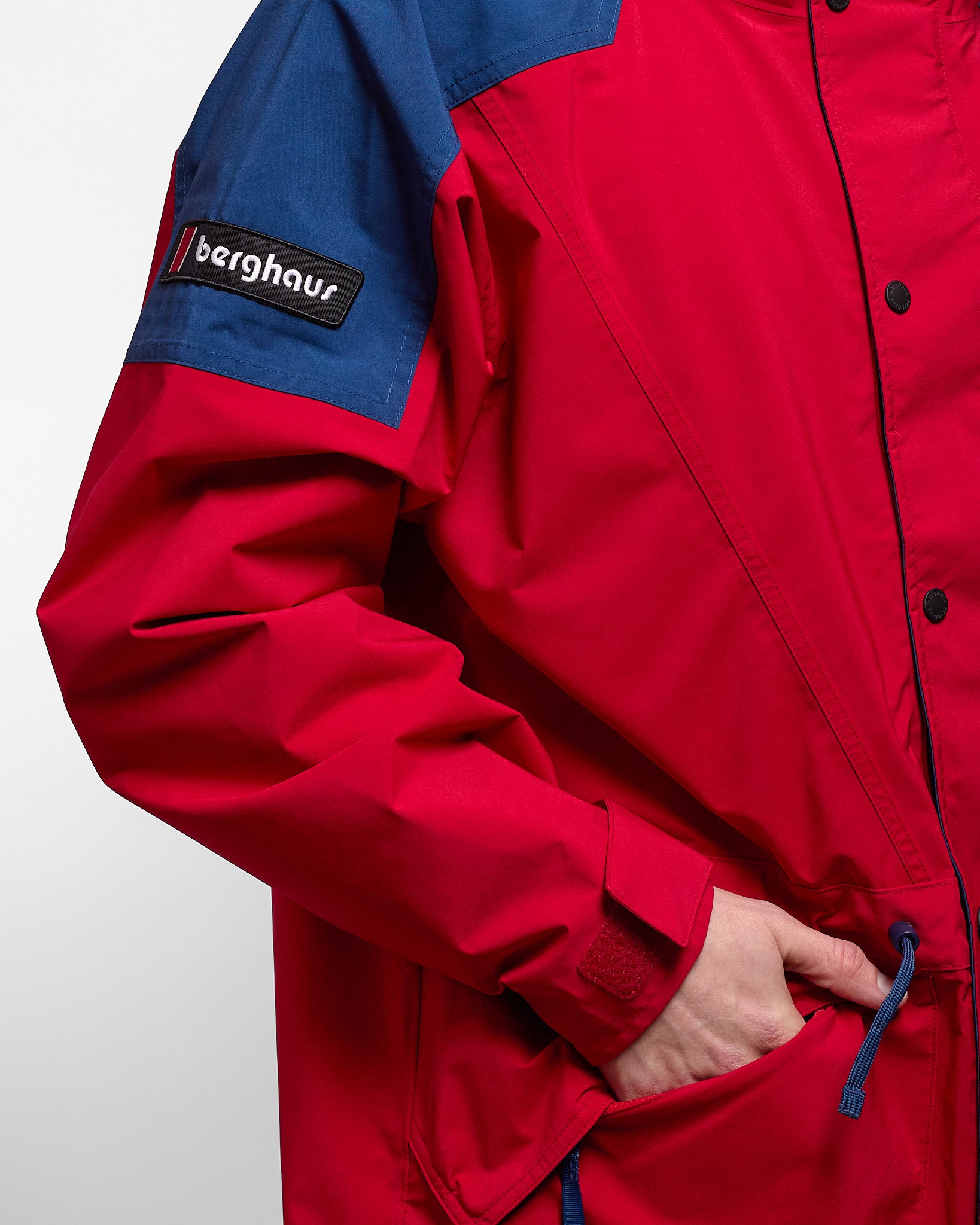 Meru Mountain Gore-Tex Jacket in Red/Blue ~ Windthrow
