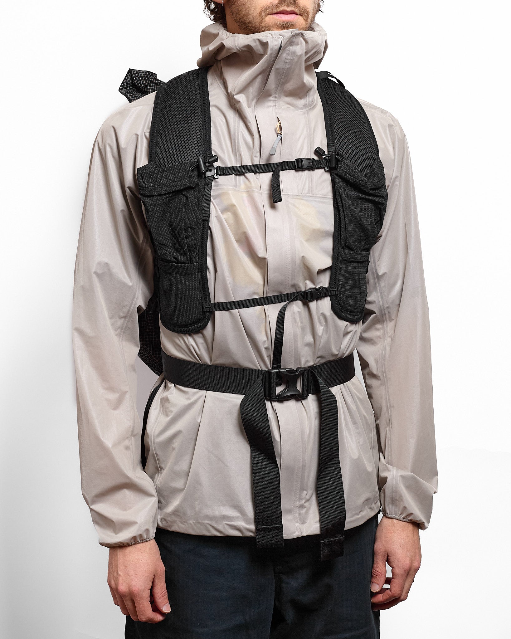 V2 w/ Joey Straps in Black Gridstop ~ Windthrow