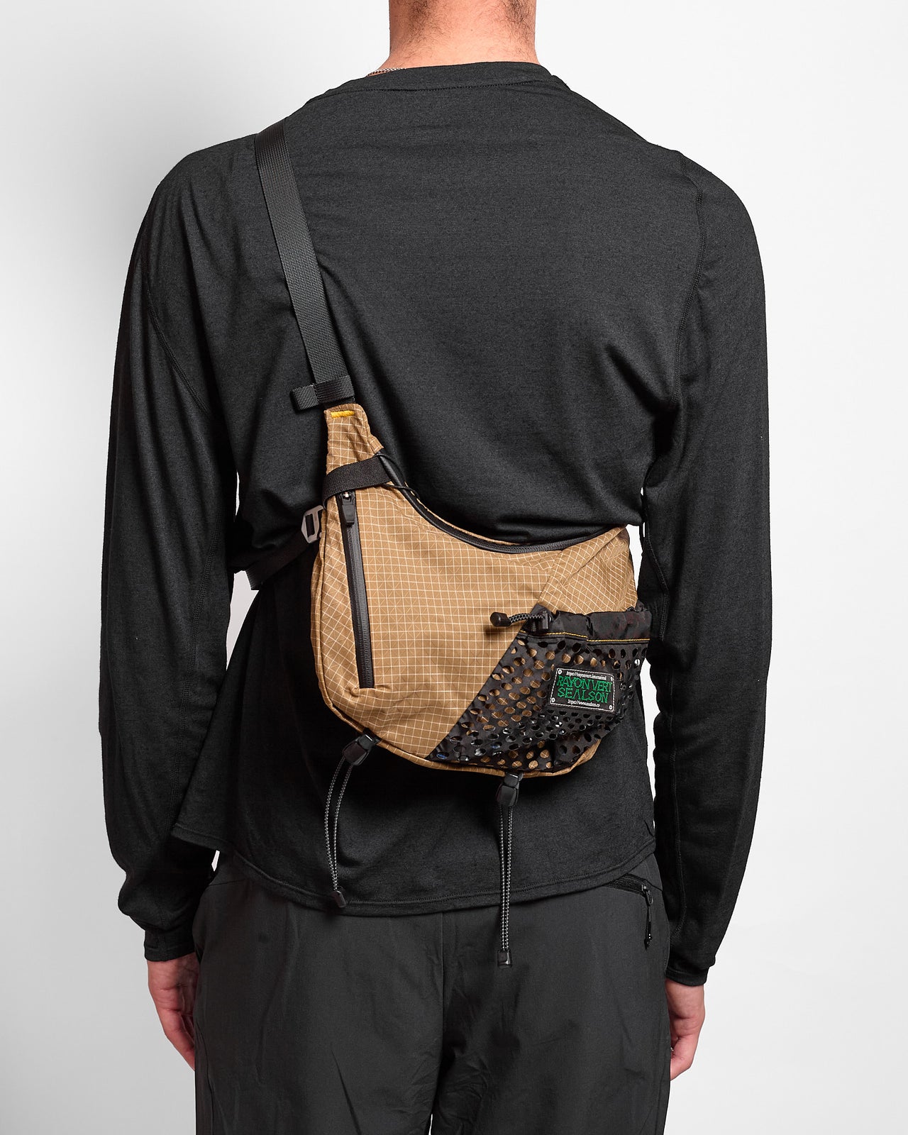 SExRV M2 | Crossbody Bag in Khaki