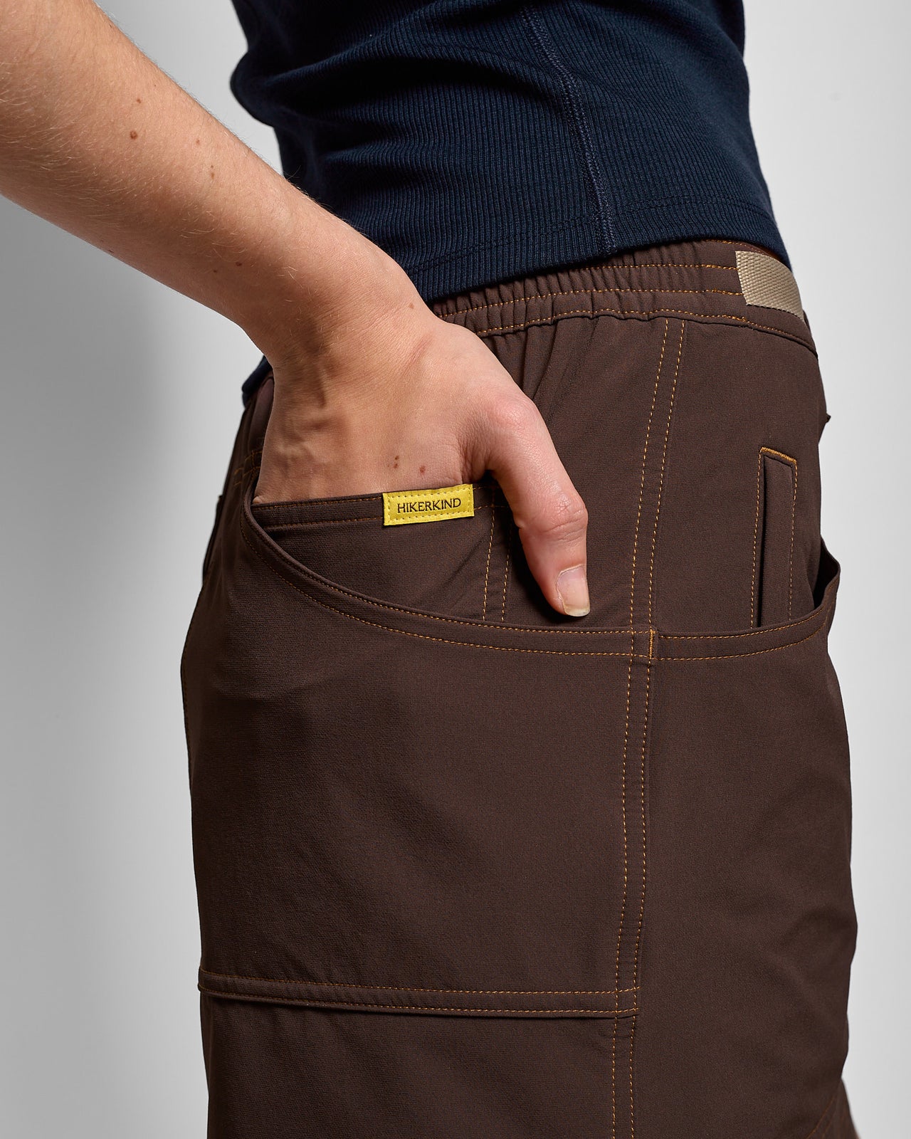 8 Pocket Skort in Garnet