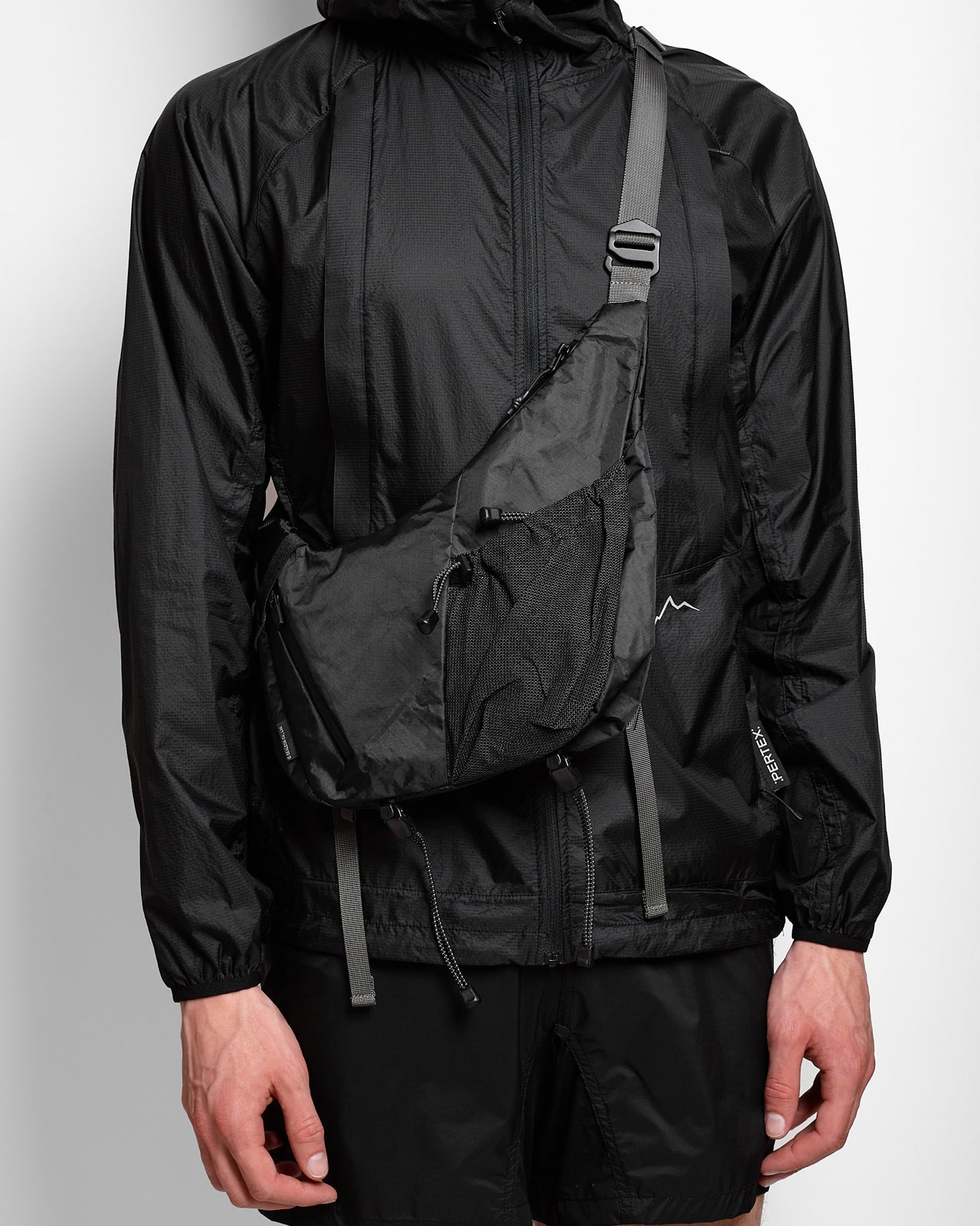 M2 | Crossbody Bag in Black