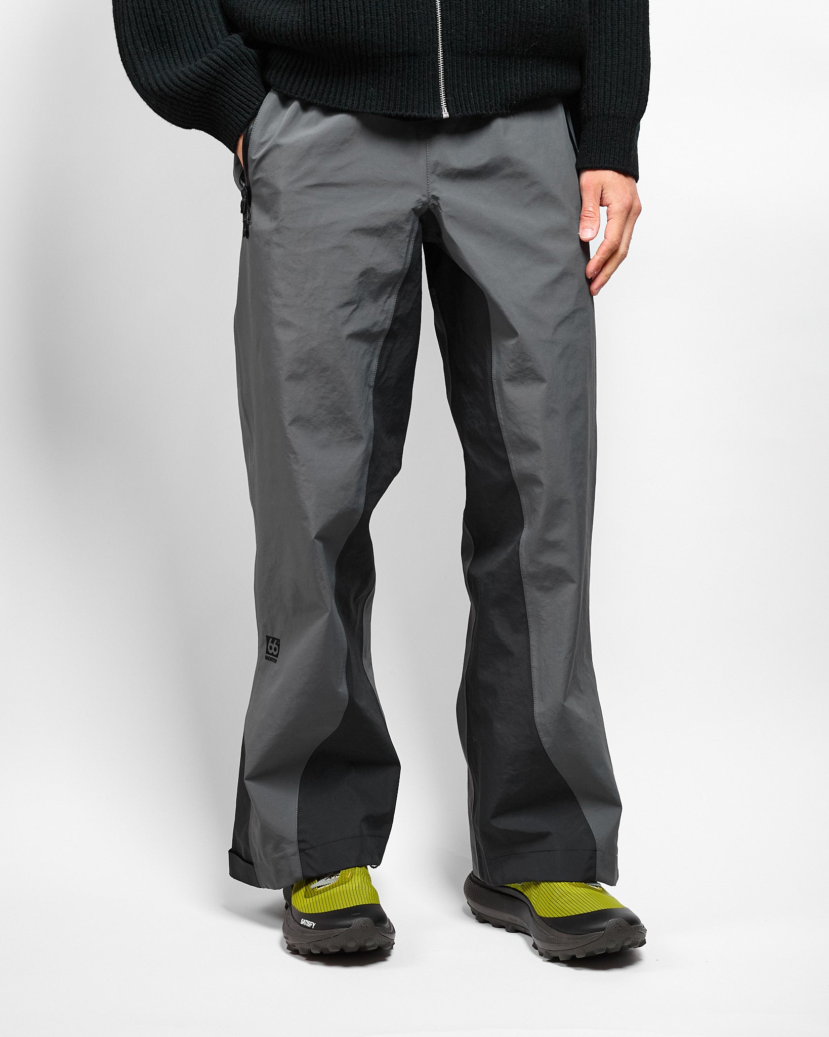 Dyngja Shell Pants in Black ~ Windthrow