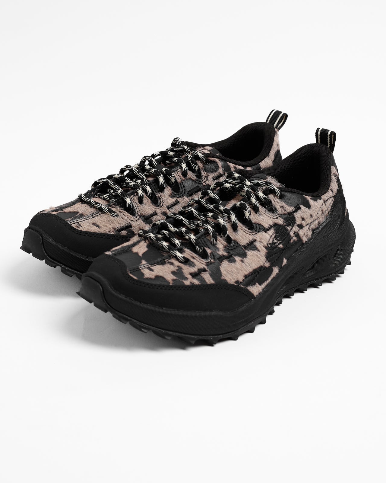 W's Jasper Zionic in Cow Black