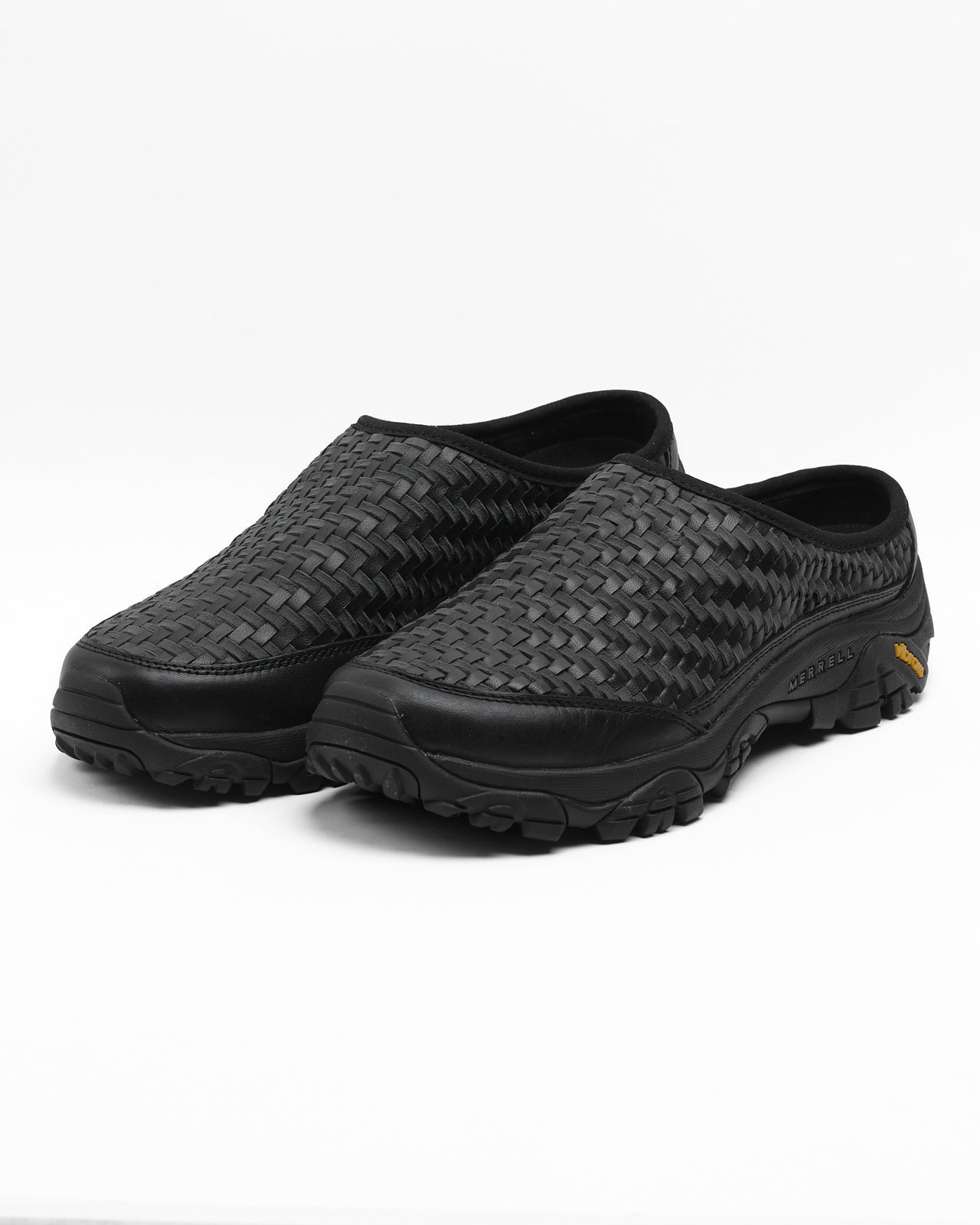 Moab 2 Slide Leather Woven 1TRL in Black/Beluga