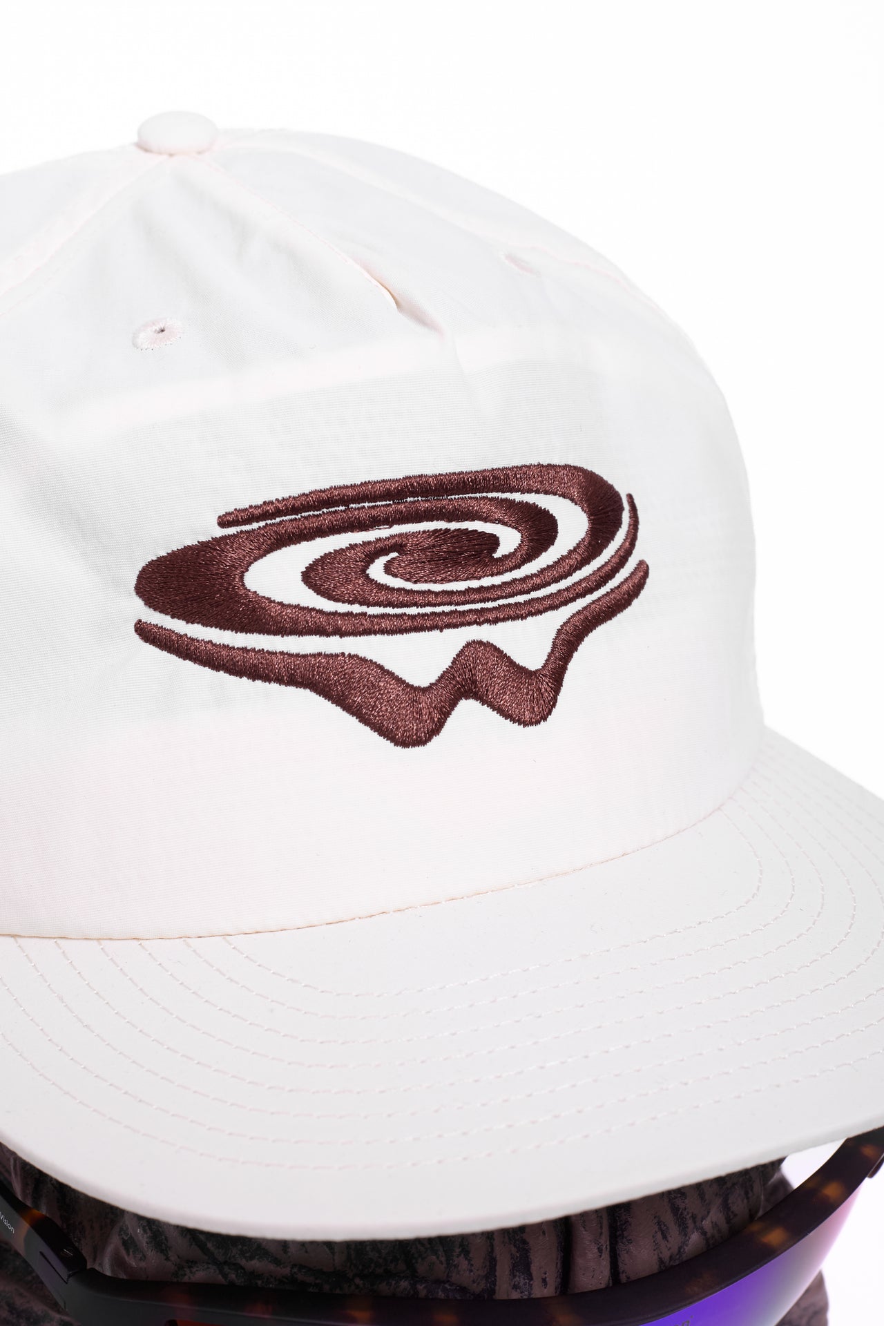 Vortex Hat V2 in Ecru