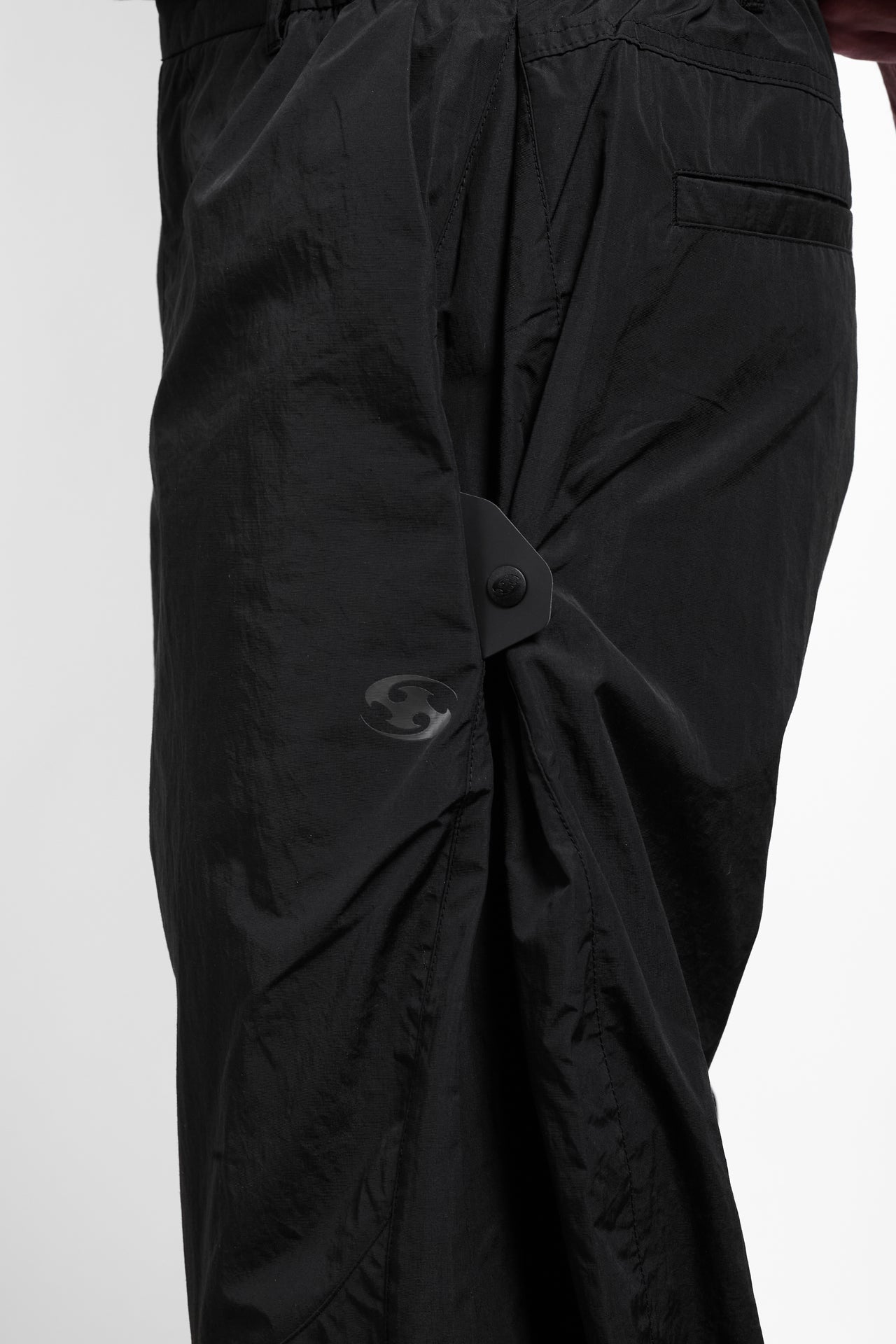 Side Snap Pants in Black