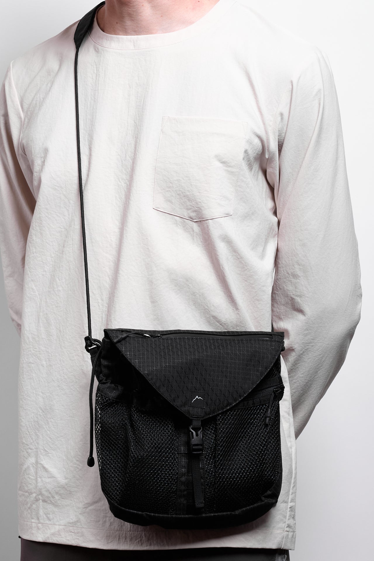 Seorak 5 B-Grid in Black