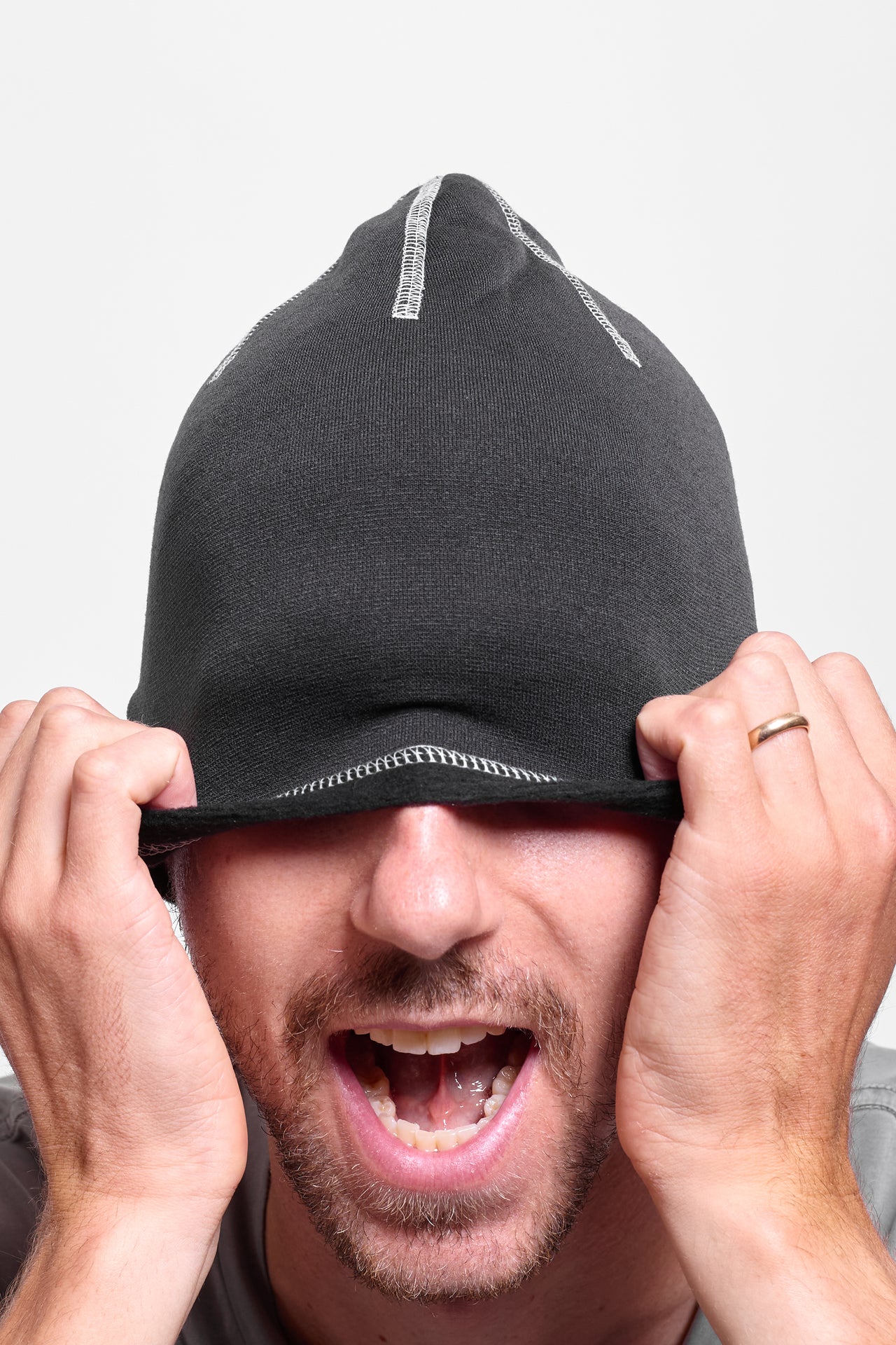 Power Wool™ Skull Cap in Black/Glacier Grey