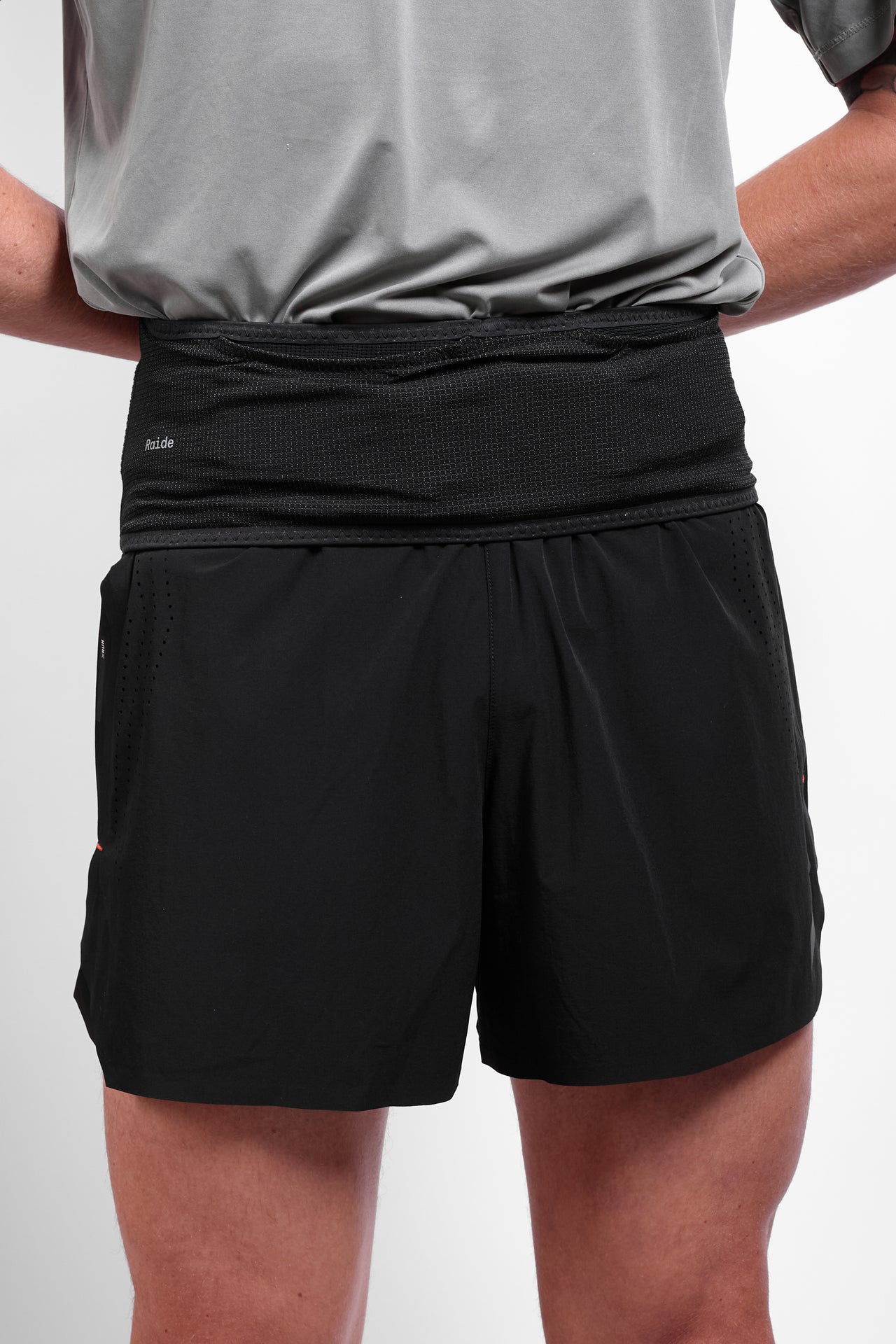 LF 2L Running Belt in Black