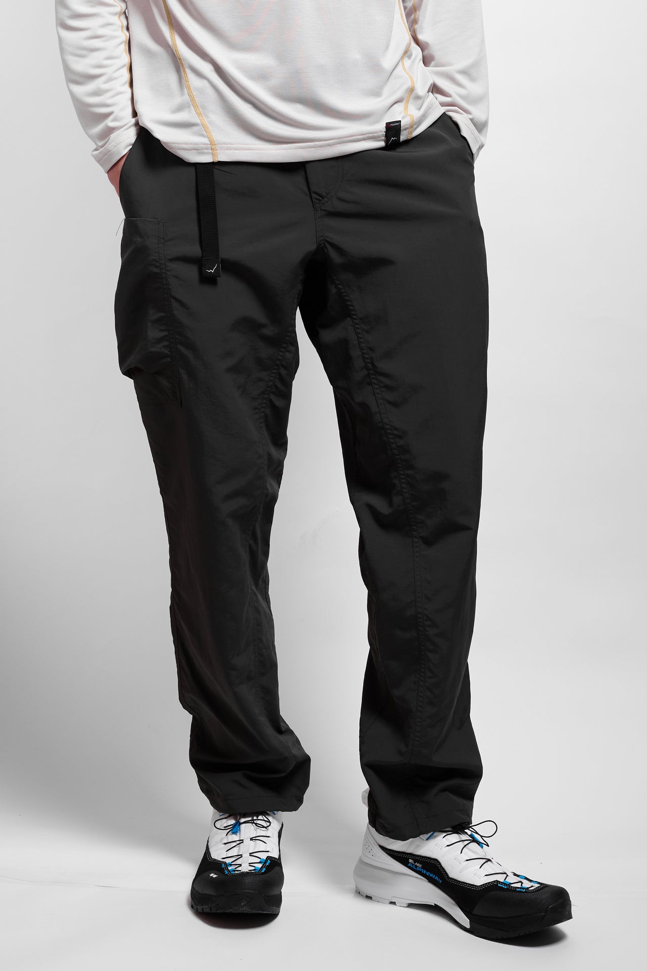 Multi Pocket Pants Wide in Grey