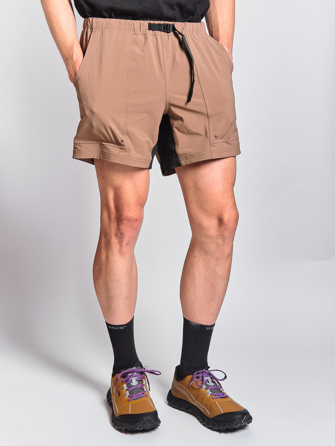 Hiking Shorts in Brown