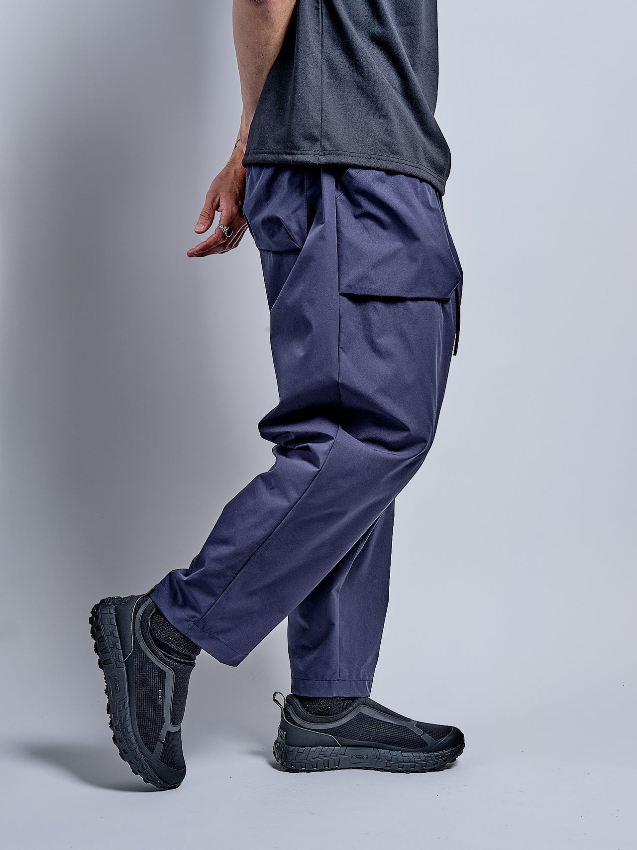 St. Helens Cocoon Pant in Navy