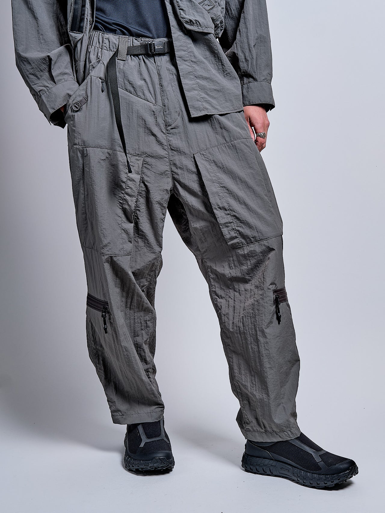 Extra Mile Flight Pant in Grey
