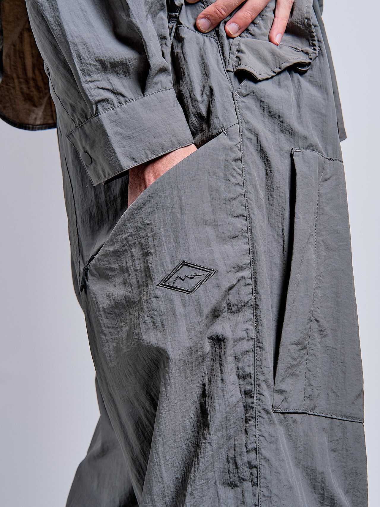 Extra Mile Flight Pant in Grey